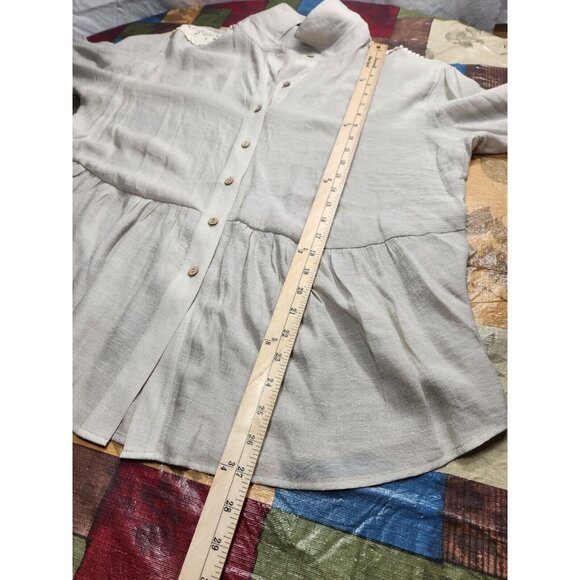 I.N. Studio Women's Top Blouse Size 1X Button Front Roll-Tab Sleeves Sand (24) - Picture 7 of 12